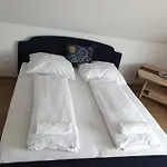Gesztenye شقة *